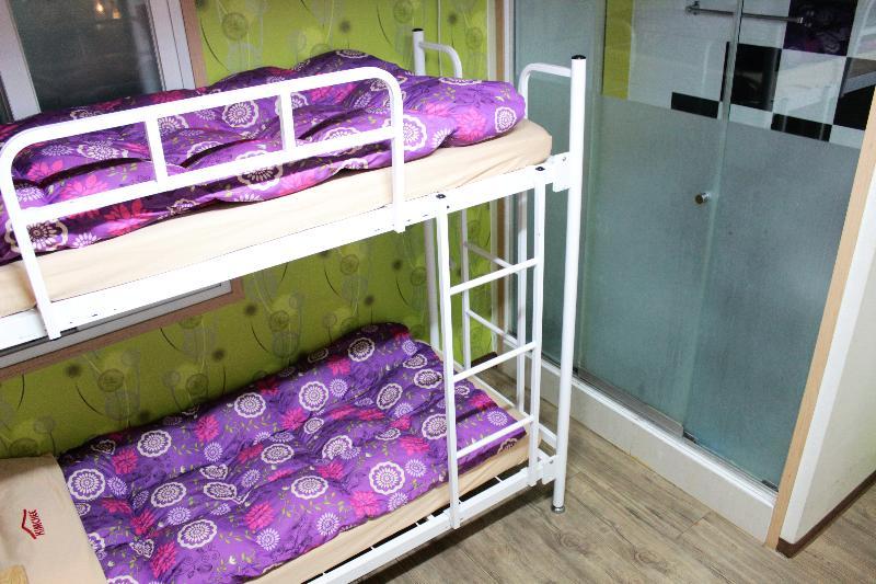 Kimchee Gangnam Guesthouse Сеул Екстериор снимка